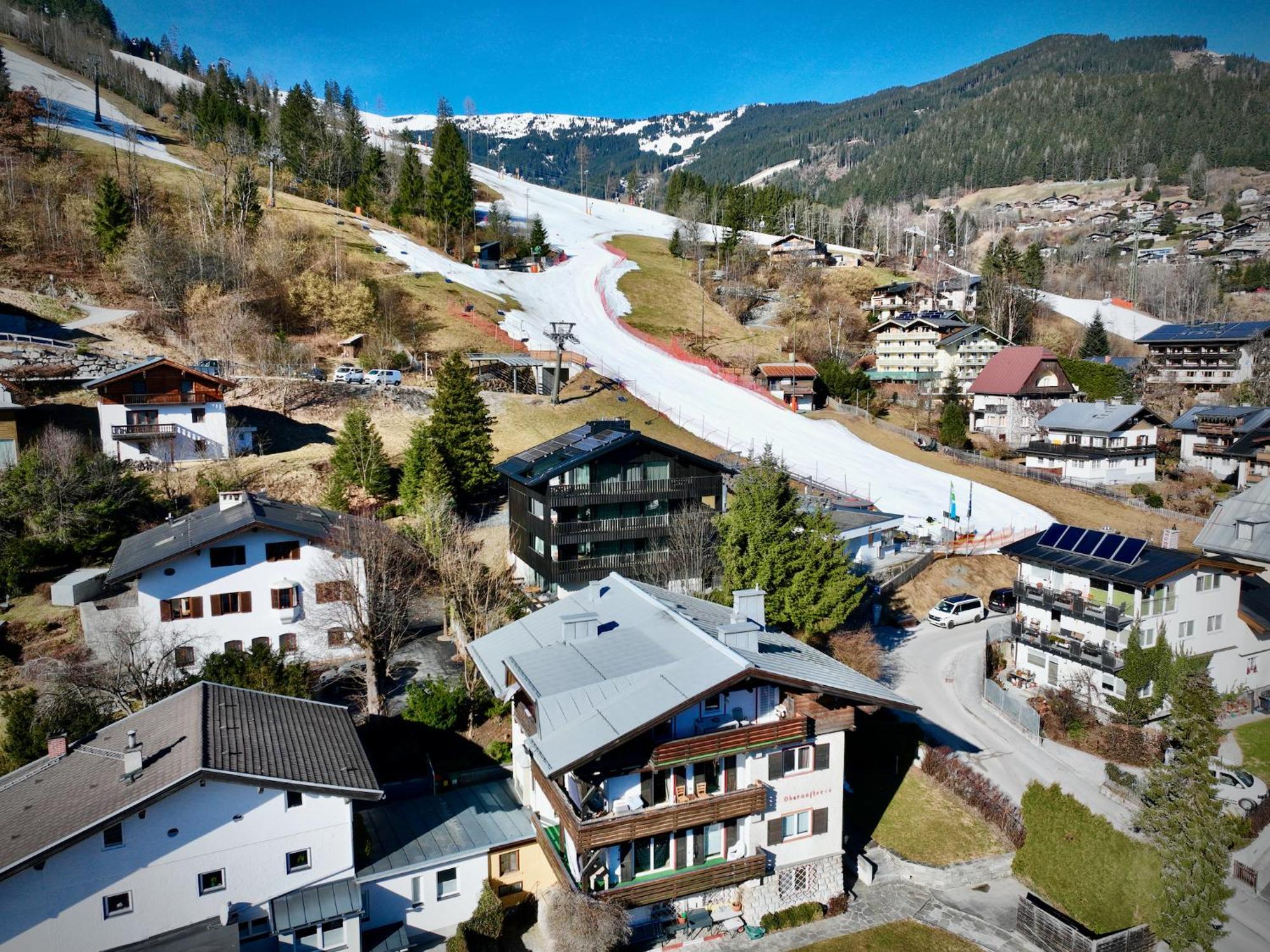 Haus Am Lift - Summercard Included - Ski-In Ski-Out Zell am See Exterior photo